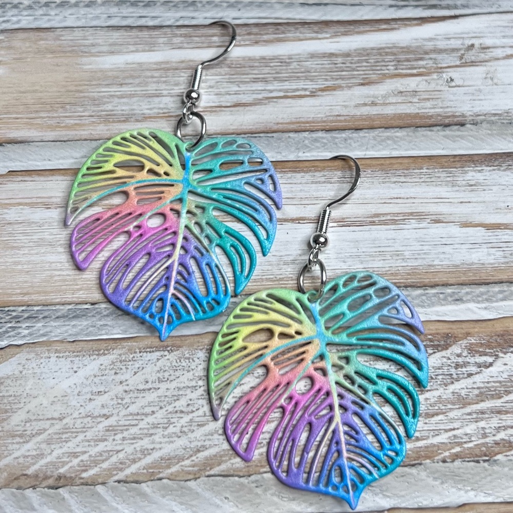 K1  - Multi color palm leaf Earrings on 925 sterling hooks - Picture 4 of 4